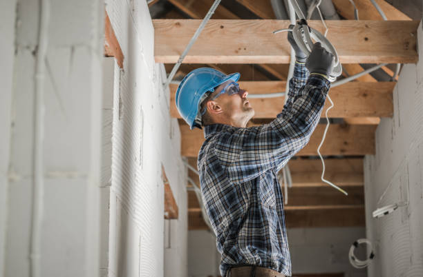 Best Affordable Emergency Electrician  in Stowell, TX